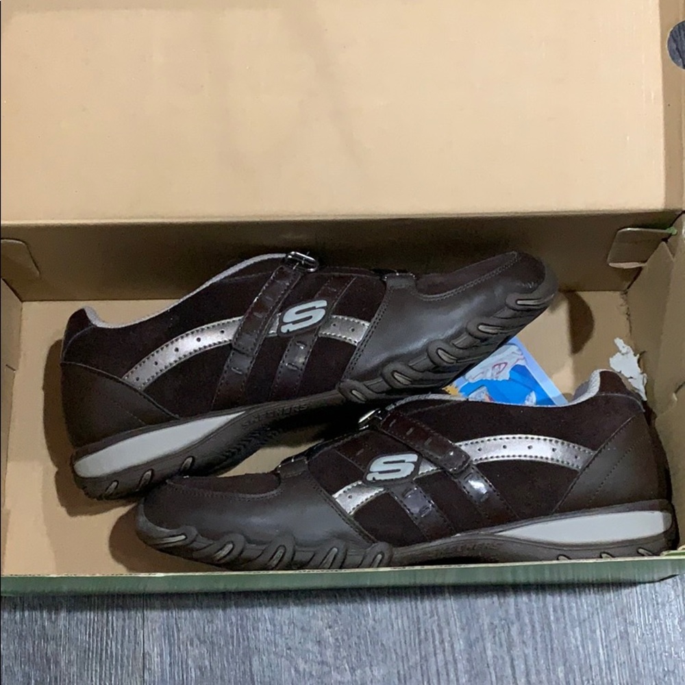 Sketcher sneakers